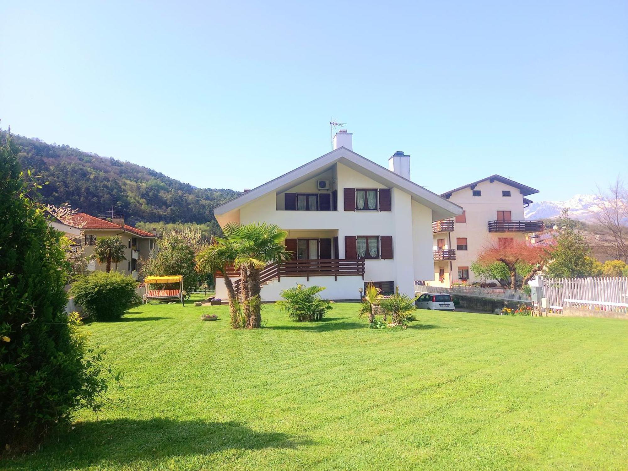 Casa Diletta Luxury Apartment Cavedine Екстериор снимка